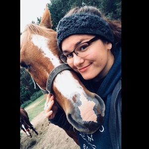 Meet your Posher, Emma